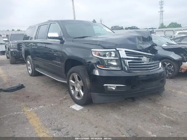 1GNSCJKC9JR100504 2018 CHEVROLET SUBURBAN - Image 1