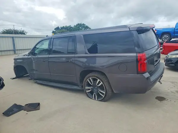 1GNSCJKC9JR378965 2018 CHEVROLET SUBURBAN - Image 2
