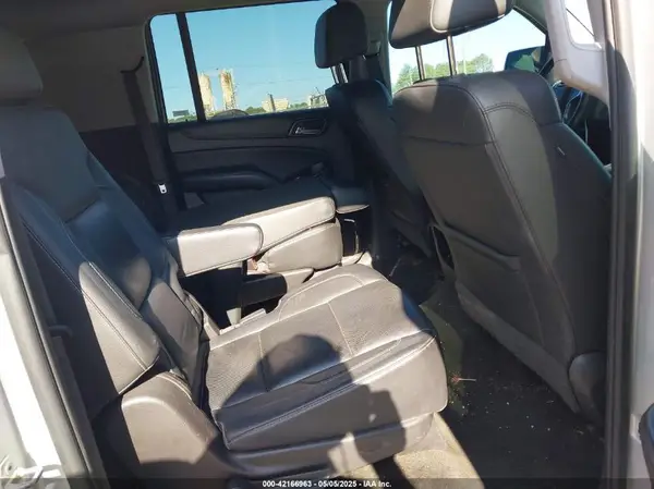 1GNSCJKCXHR208785 2017 CHEVROLET SUBURBAN - Image 8