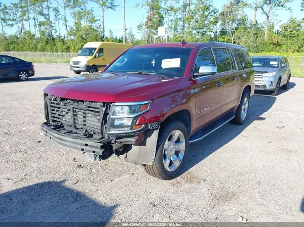 1GNSCJKCXJR150912 2018 CHEVROLET SUBURBAN - Image 2