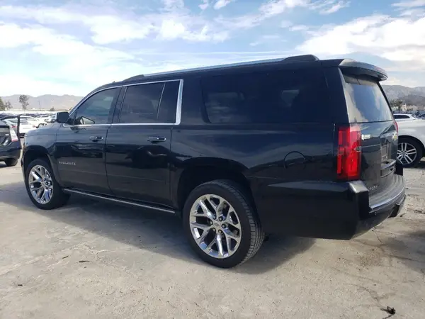 1GNSCJKCXKR120066 2019 CHEVROLET SUBURBAN - Image 2