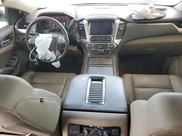 1GNSCJKCXLR173500 2020 CHEVROLET SUBURBAN - Image 8