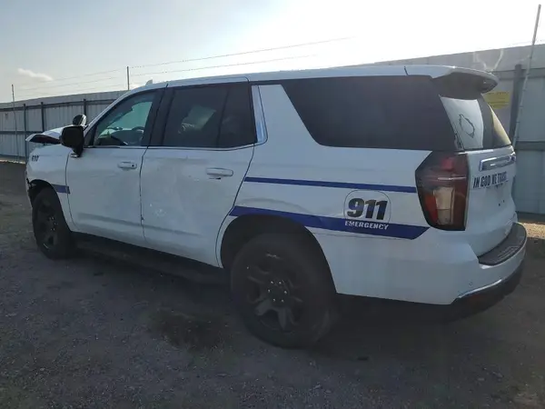 1GNSCLED0PR448488 2023 CHEVROLET TAHOE - Image 2