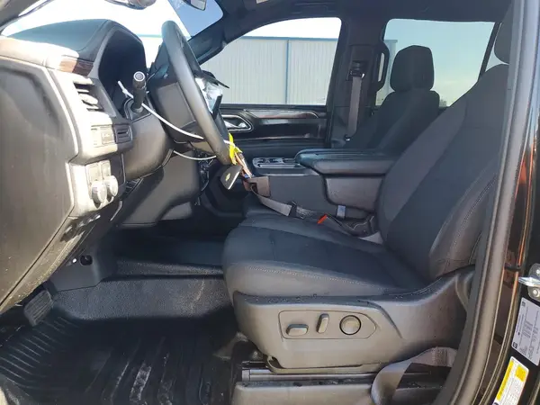 2023 CHEVROLET TAHOE auction photo 7