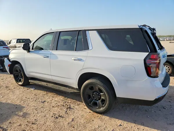 1GNSCLED2PR520582 2023 CHEVROLET TAHOE - Image 2