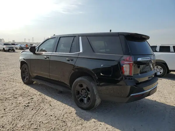 1GNSCLED3MR356898 2021 CHEVROLET TAHOE - Image 2