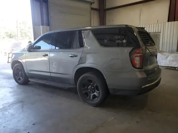 1GNSCLED4NR292050 2022 CHEVROLET TAHOE - Image 2