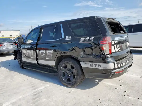 1GNSCLED5PR382102 2023 CHEVROLET TAHOE - Image 2