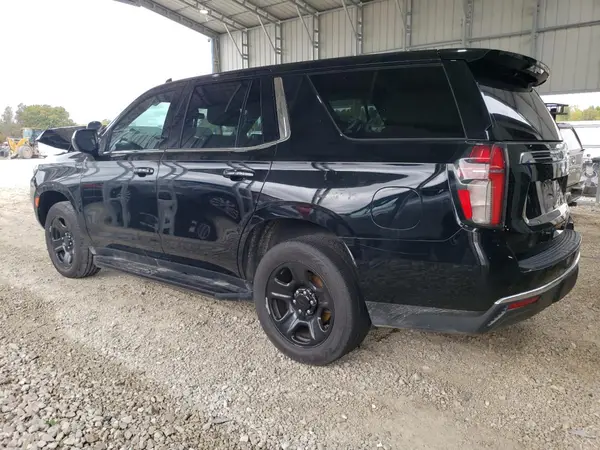 1GNSCLED6MR464755 2021 CHEVROLET TAHOE - Image 2