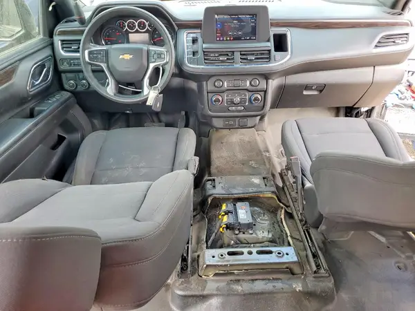 1GNSCLED7NR303221 2022 CHEVROLET TAHOE - Image 8