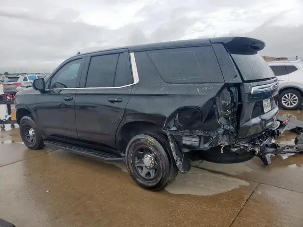 1GNSCLED8MR349252 2021 CHEVROLET TAHOE - Image 2
