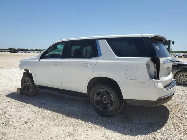 1GNSCLED8NR247807 2022 CHEVROLET TAHOE - Image 2