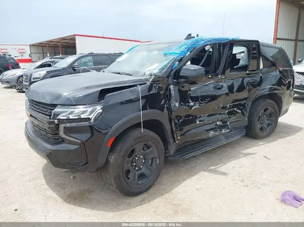 1GNSCLED9NR313278 2022 CHEVROLET TAHOE - Image 2