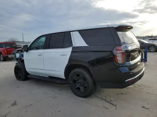 1GNSCLED9PR429678 2023 CHEVROLET TAHOE - Image 2