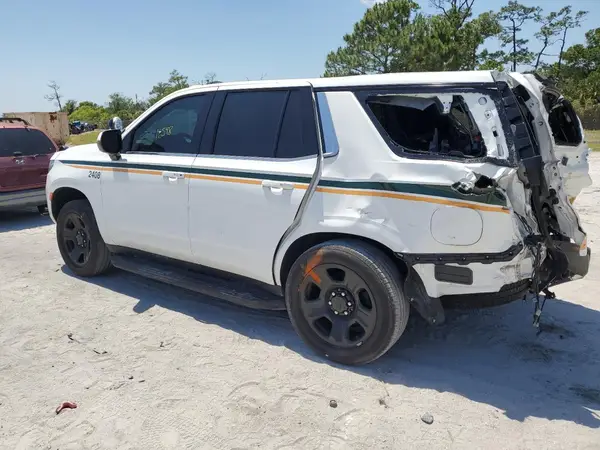 1GNSCLED9RR174937 2024 CHEVROLET TAHOE - Image 2