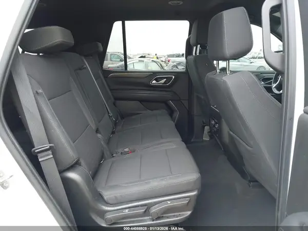 1GNSCMKD1NR146053 2022 CHEVROLET TAHOE - Image 8
