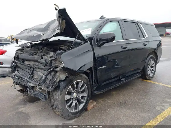 1GNSCMKD2MR174815 2021 CHEVROLET TAHOE - Image 2