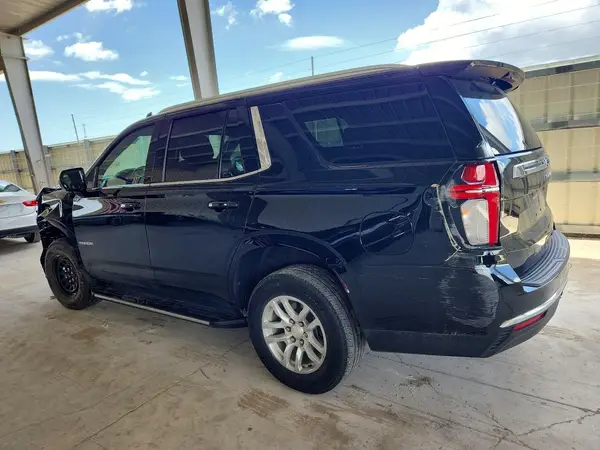 1GNSCMKD3PR206028 2023 CHEVROLET TAHOE - Image 2