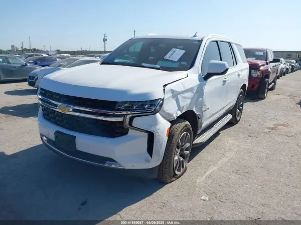 1GNSCMKD3RR164236 2024 CHEVROLET TAHOE - Image 2