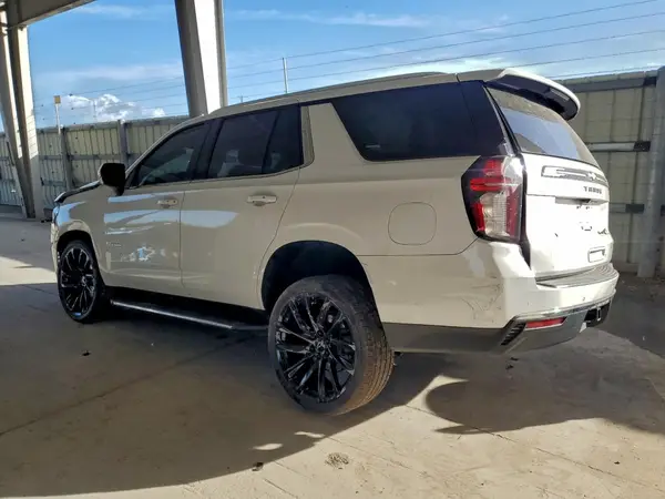 1GNSCMKD4MR392559 2021 CHEVROLET TAHOE - Image 2