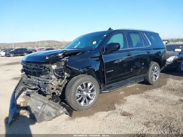 1GNSCMKD6PR117568 2023 CHEVROLET TAHOE - Image 2