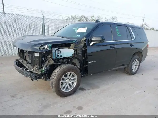 1GNSCMKD9MR241149 2021 CHEVROLET TAHOE - Image 2