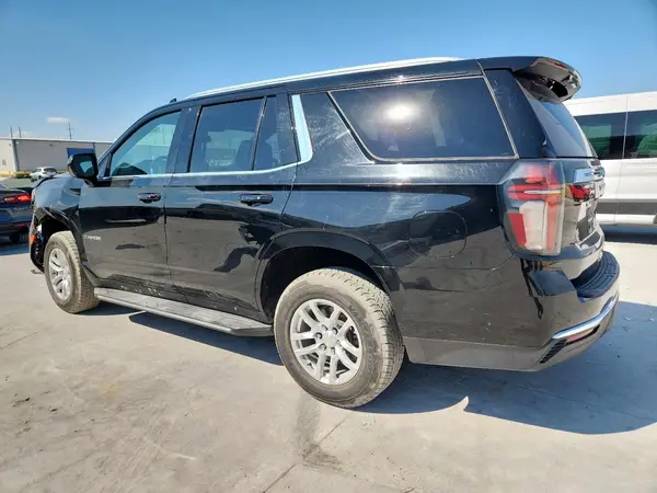 1GNSCNKD1MR267461 2021 CHEVROLET TAHOE - Image 2