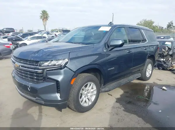 1GNSCNKD1MR405239 2021 CHEVROLET TAHOE - Image 2