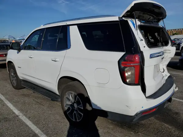 1GNSCNKD2MR139438 2021 CHEVROLET TAHOE - Image 2