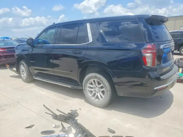 1GNSCNKD2MR159351 2021 CHEVROLET TAHOE - Image 2