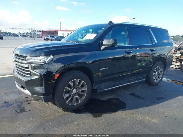 1GNSCNKD2MR443255 2021 CHEVROLET TAHOE - Image 2