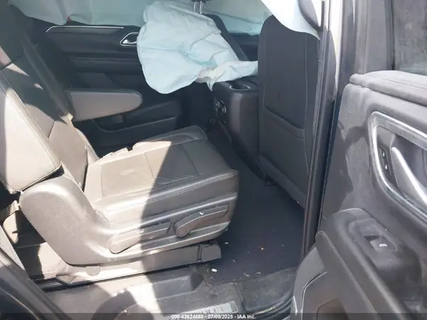 1GNSCNKD2NR266370 2022 CHEVROLET TAHOE - Image 8
