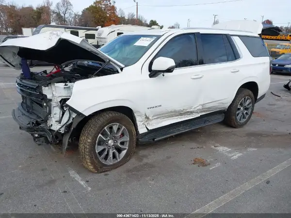 1GNSCNKD2PR524079 2023 CHEVROLET TAHOE - Image 2