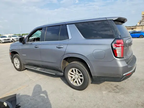 1GNSCNKD3MR350373 2021 CHEVROLET TAHOE - Image 2