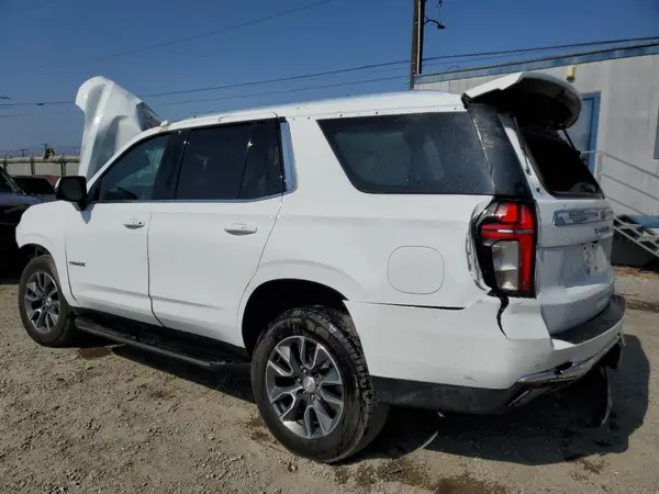 1GNSCNKD3PR503919 2023 CHEVROLET TAHOE - Image 2