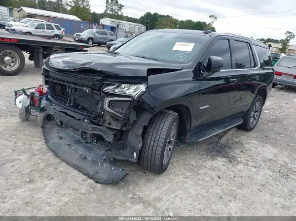 1GNSCNKD4MR464317 2021 CHEVROLET TAHOE - Image 2