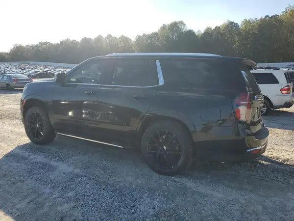 1GNSCNKD4NR316878 2022 CHEVROLET TAHOE - Image 2