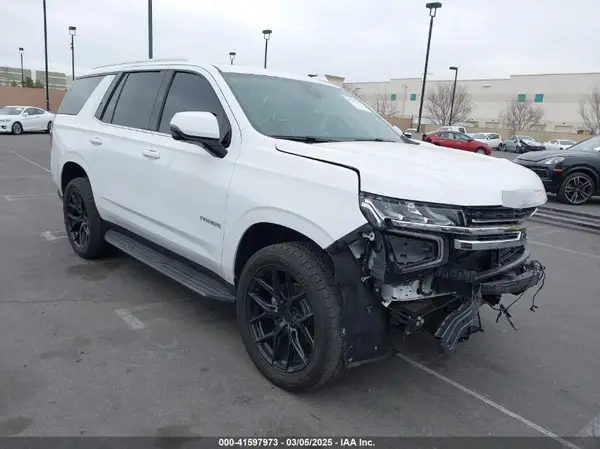 1GNSCNKD5MR101752 2021 CHEVROLET TAHOE - Image 1
