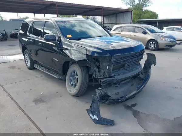 1GNSCNKD5MR136551 2021 CHEVROLET TAHOE - Image 1