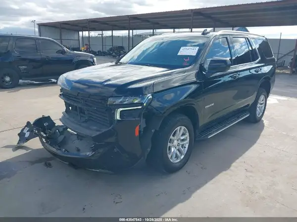 1GNSCNKD5MR136551 2021 CHEVROLET TAHOE - Image 2