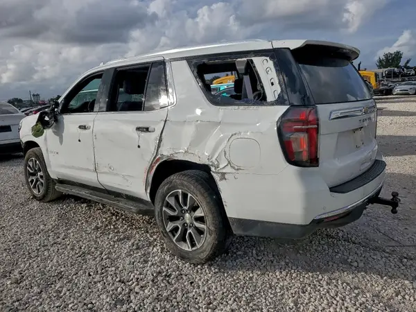 1GNSCNKD5MR150627 2021 CHEVROLET TAHOE - Image 2