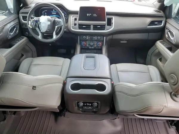 1GNSCNKD5NR298861 2022 CHEVROLET TAHOE - Image 8