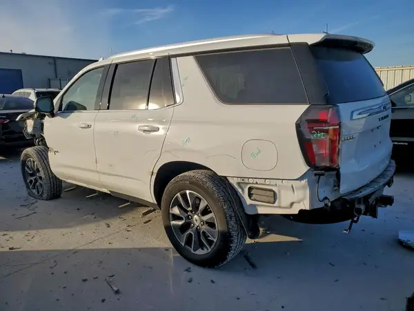 1GNSCNKD7MR293725 2021 CHEVROLET TAHOE - Image 2