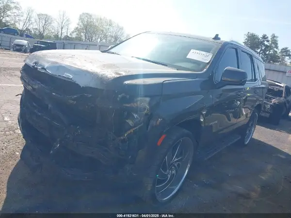 1GNSCNKD8MR183394 2021 CHEVROLET TAHOE - Image 2