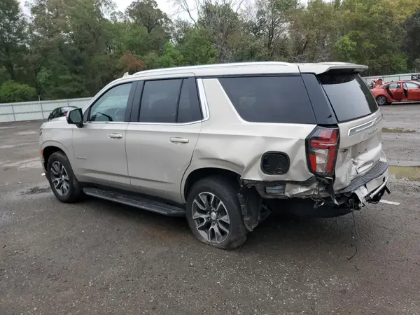 1GNSCNKD8NR357479 2022 CHEVROLET TAHOE - Image 2