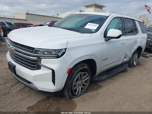 1GNSCNKD8PR376861 2023 CHEVROLET TAHOE - Image 2