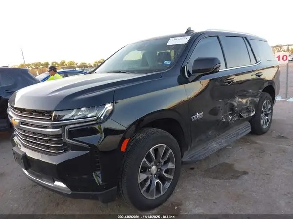 1GNSCNKD9MR166376 2021 CHEVROLET TAHOE - Image 2