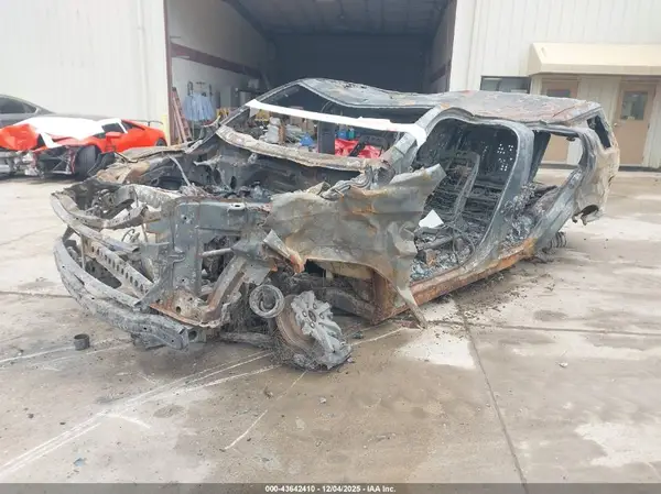 1GNSCNKD9MR274836 2021 CHEVROLET TAHOE - Image 2
