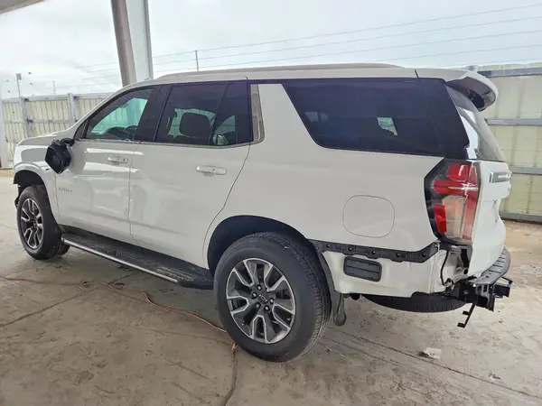 1GNSCNKD9MR308371 2021 CHEVROLET TAHOE - Image 2