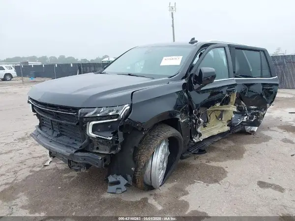 1GNSCNKDXMR172381 2021 CHEVROLET TAHOE - Image 2